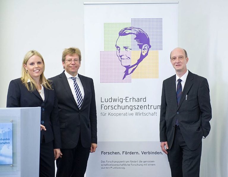 Symposium “Die Zukunft der Genossenschaften im marktwirtschaftlichen Wettbewerb” am 3. Juli 2012 an der Friedrich-Alexander-Universität Erlangen-Nürnberg