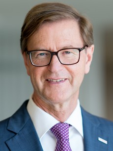 Prof. Dr. Stefan Asenkerschbaumer