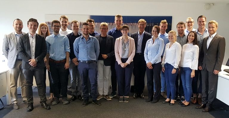 Interesting insights into M&A activities in the context of Industry 4.0 within “Das Industrieseminar” with Prof. Dr. Stefan Asenkerschbaumer