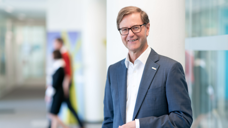 Prof. Dr. Stefan Asenkerschbaumer new President of the Schmalenbach Society