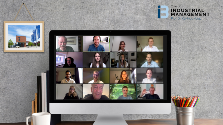 Sustainability is vital! Students discuss sustainability strategies of various industries with Prof. von Pierer