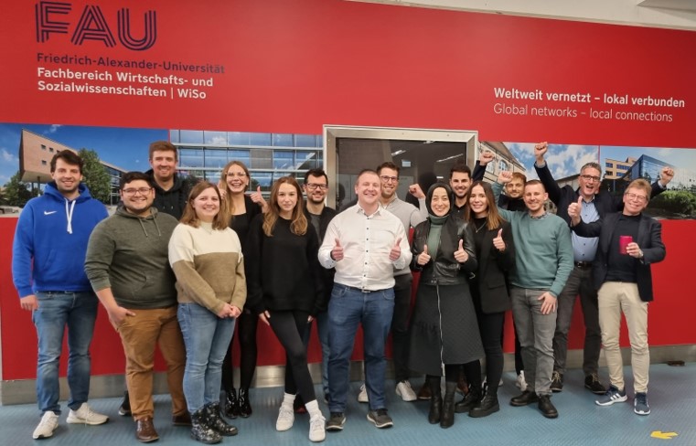 Have yourself a merry digital Christmas! 🎄