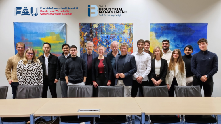 2/2: Analyzing the semiconductor strategies of global economies in our seminar with Prof. Heinrich v. Pierer