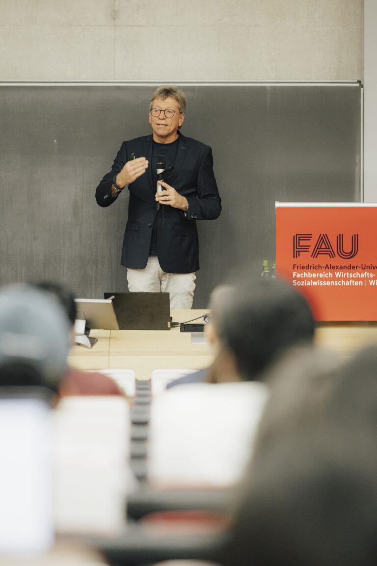 Connecting Industry and International Talent at FAU WiSo